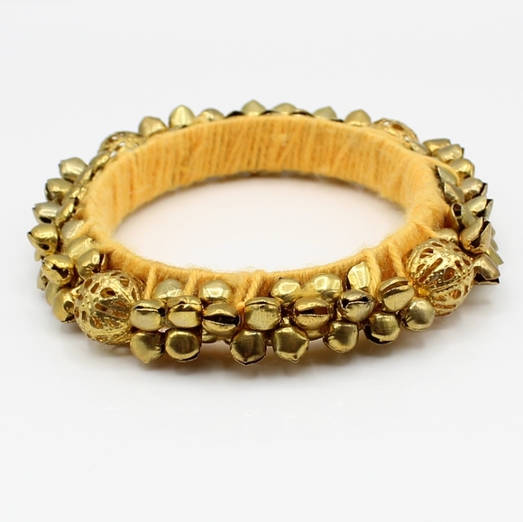 Vintage jingle bell bracelet - Picture 2 of 4